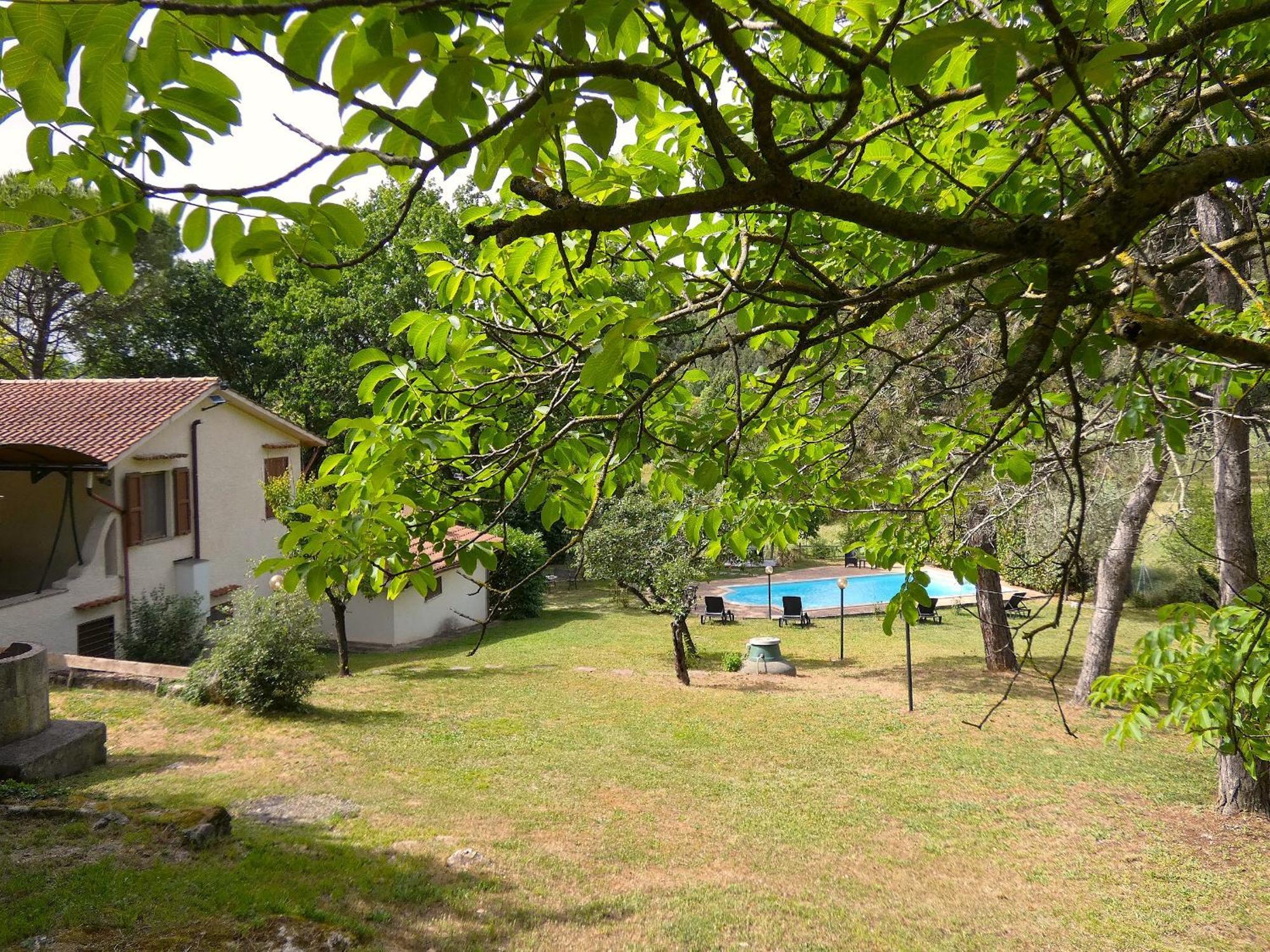 Scappo In Umbria, La Casa Nel Bosco Villa Amelia Luaran gambar